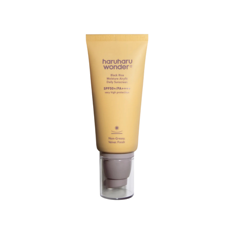 Crema lejera de protectie solara cu extract de orez negru SPF 50+ PA++++ finish mat, 50ml | Haruharu Wonder