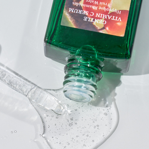 Serum bland cu Vitamina C, apa de ceai verde si 5% niacinamide, 30ml | Dr. Althea